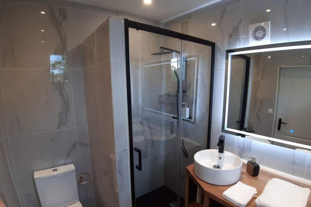 La Petite Maison Dans la Vallée Avallon Extérieur photo
